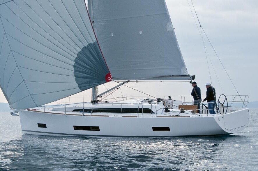 SALONA 46
