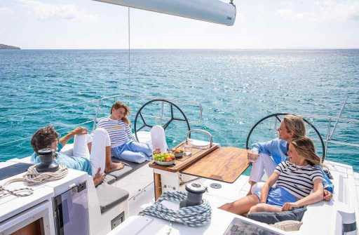BAVARIA C42
