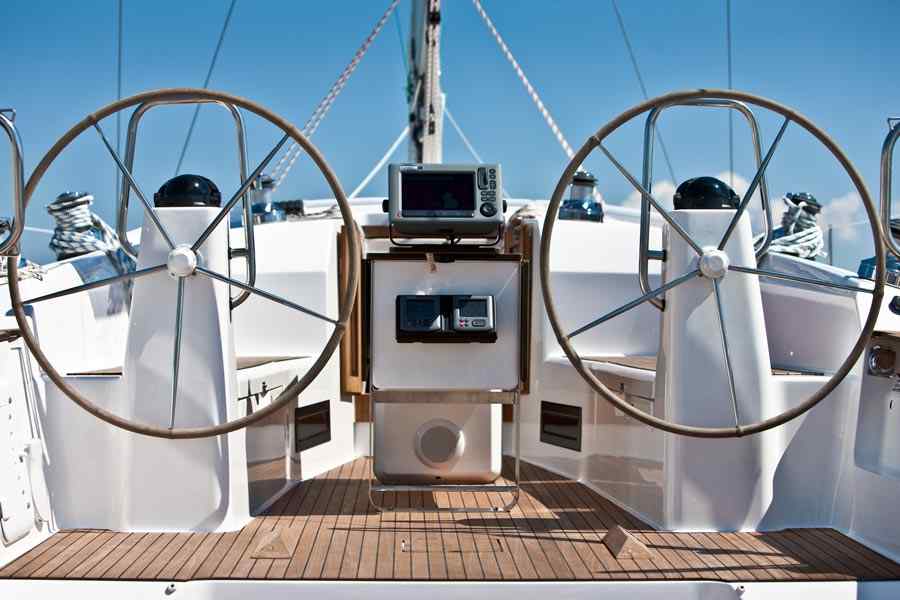 BAVARIA CRUISER 40