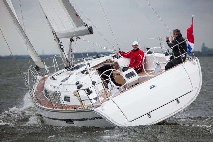 BAVARIA CRUISER 41