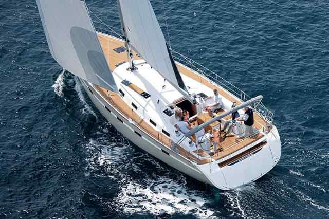BAVARIA CRUISER 56