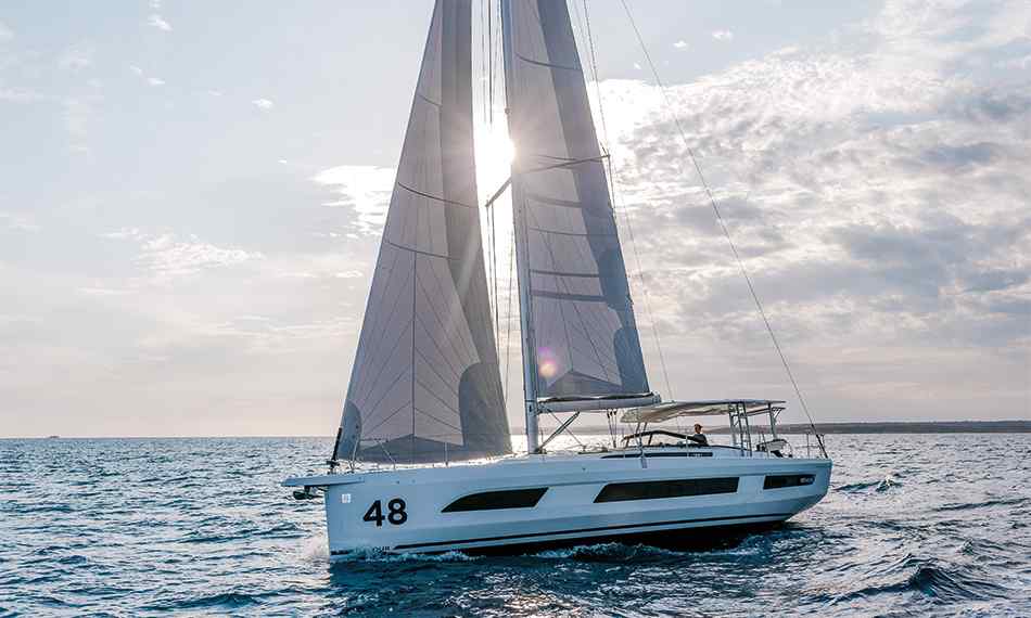 DUFOUR 48