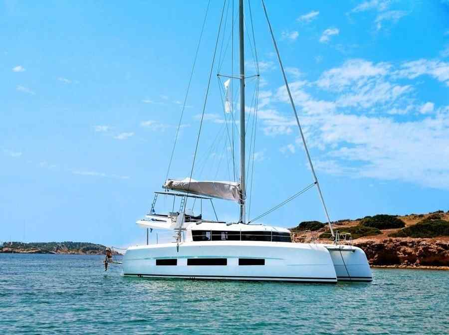 DUFOUR 48 CAT