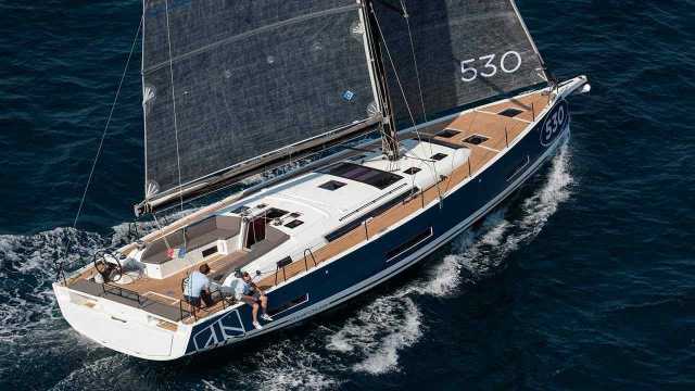 DUFOUR 530