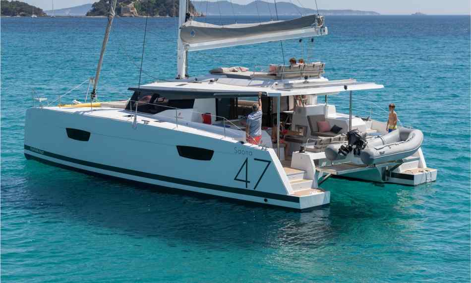 FOUNTAINE PAJOT 47
