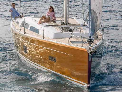 HANSE 388