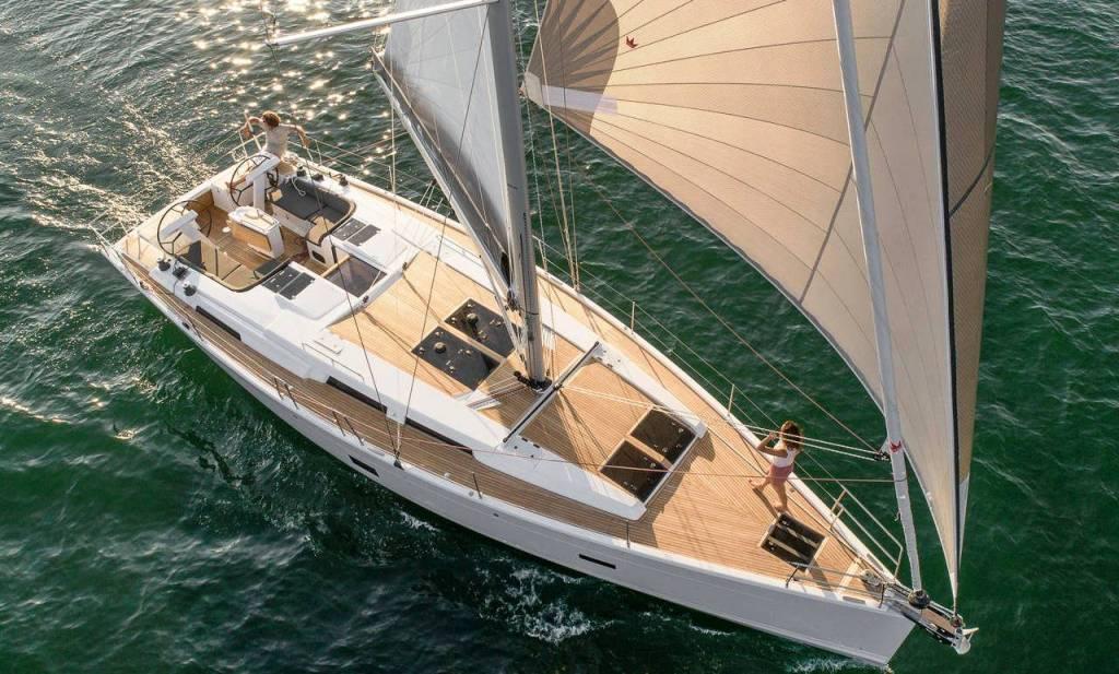 HANSE 458
