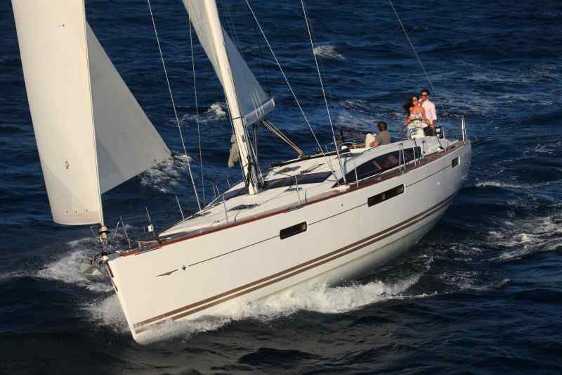 JEANNEAU 53