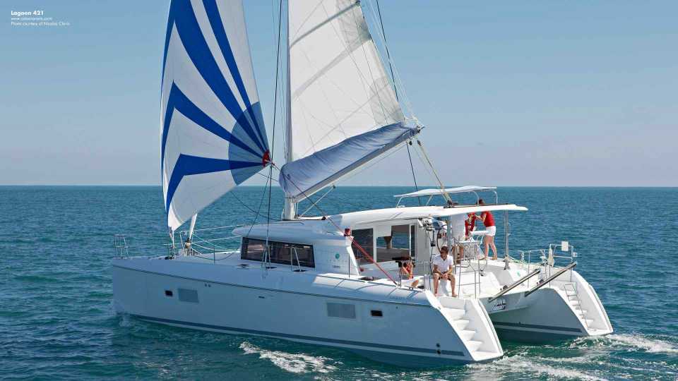 LAGOON 42