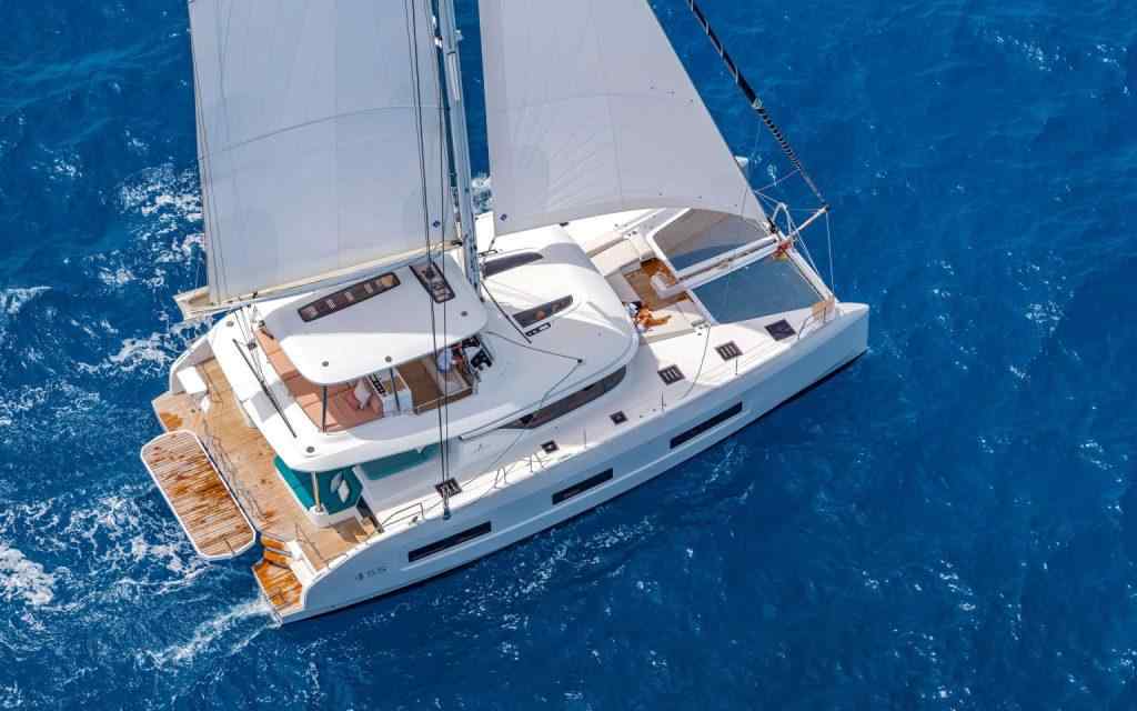 LAGOON 55