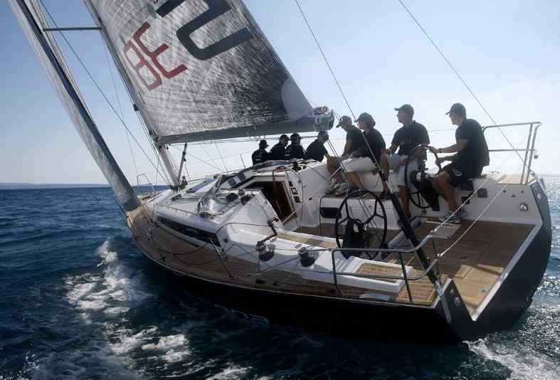 SALONA 38