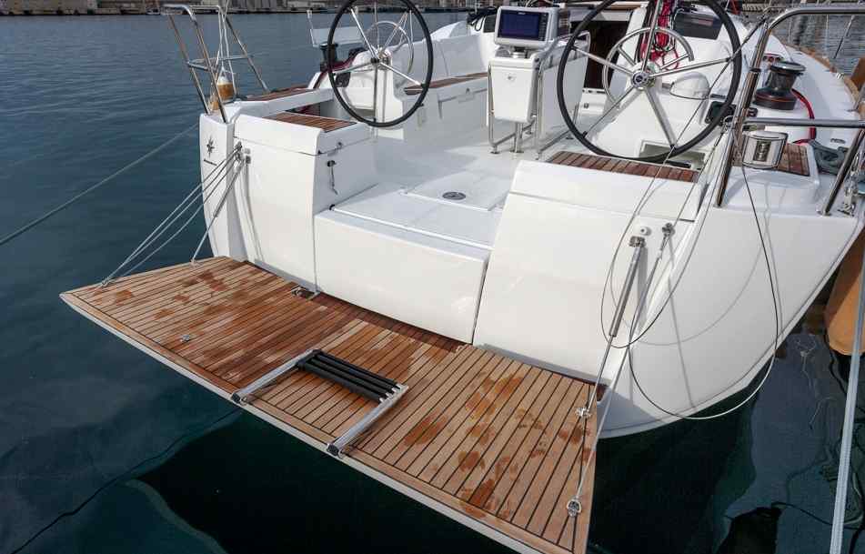SUN ODYSSEY 389